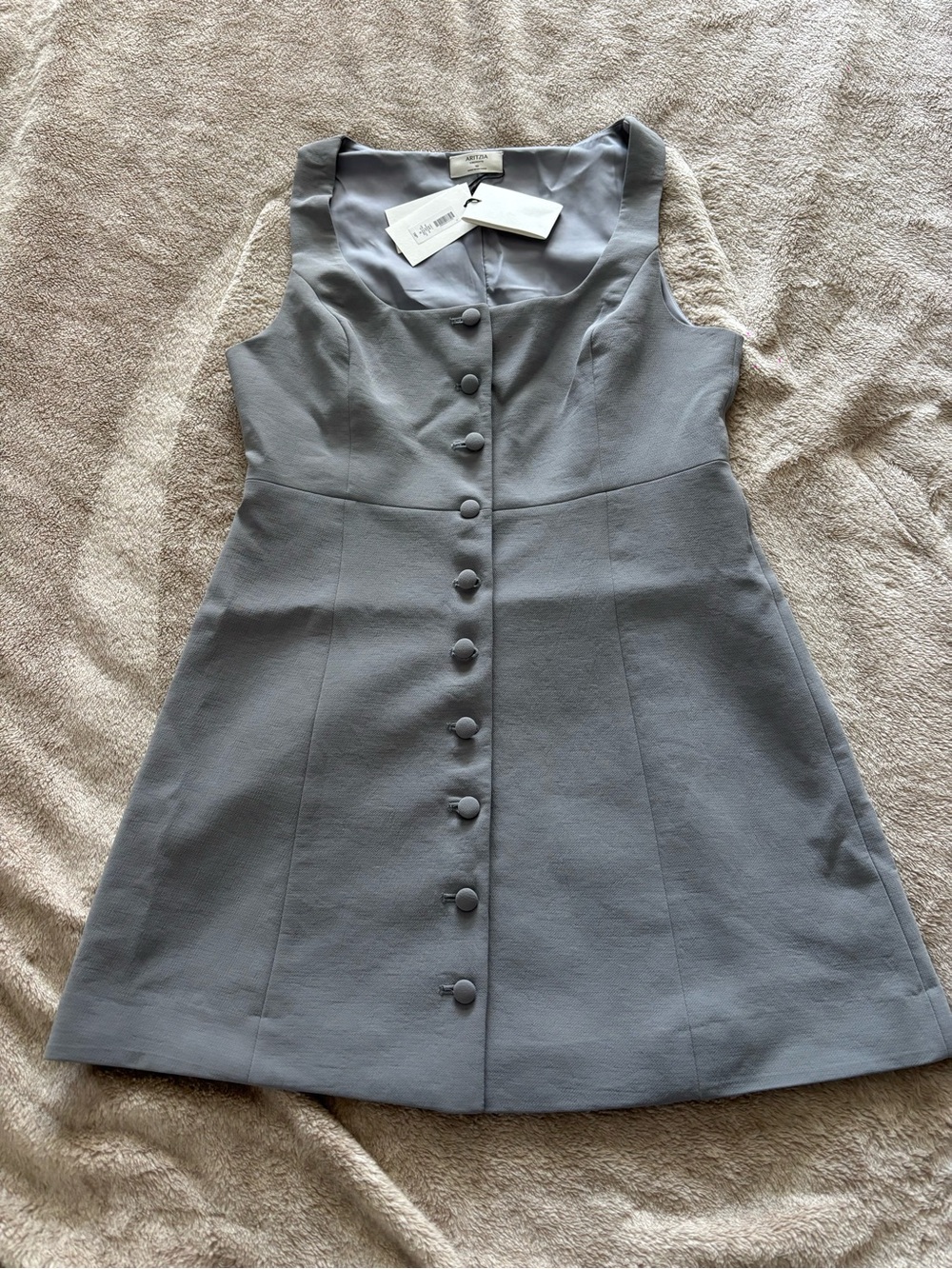 Aritzia Eave Sleeveless Button Front Dress in Riverstone Gray